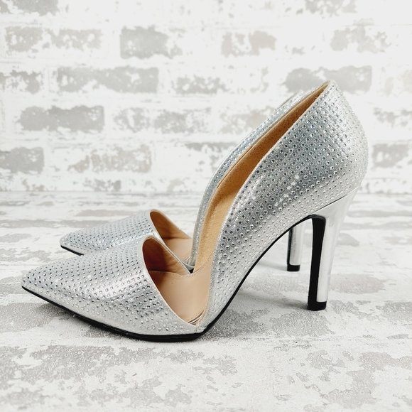 New Mia Ciana Pointed Toe d'Orsay Pump W900 - Picture 1 of 16